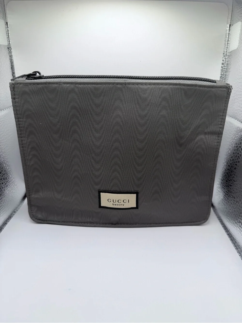 Gucci Beauty Gray Nylon Cosmetic Travel Pouch - Picture 1 of 7